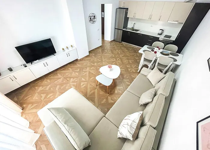 Masterpiece Vista Apartment
